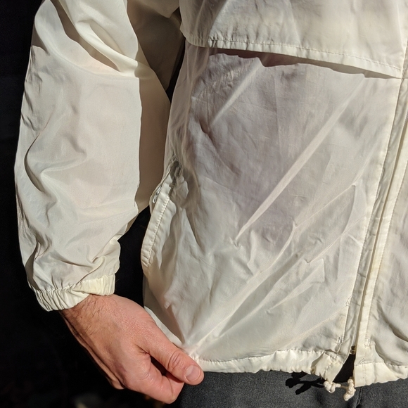 Vintage unisex Lacoste windbreaker - Picture 5 of 8